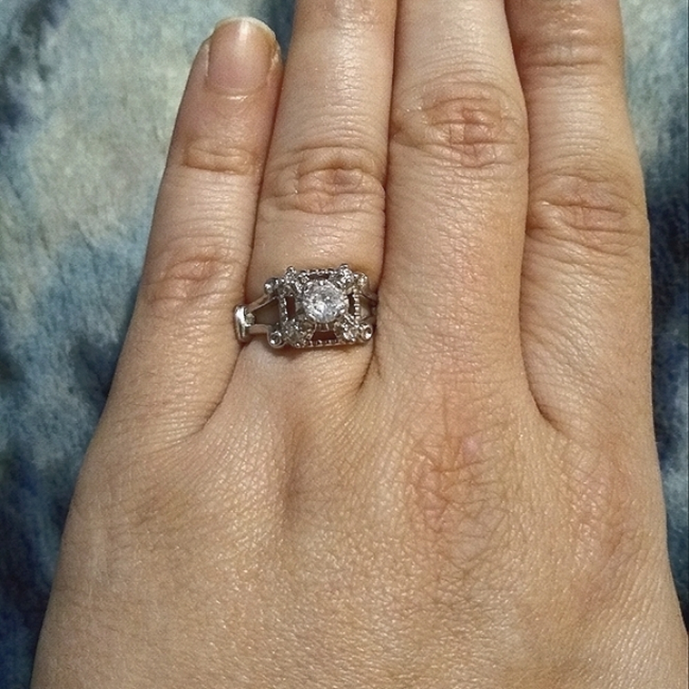 [FUNDRAISER] Cubic Zirconium Ring, Size 5 / 15.7mm